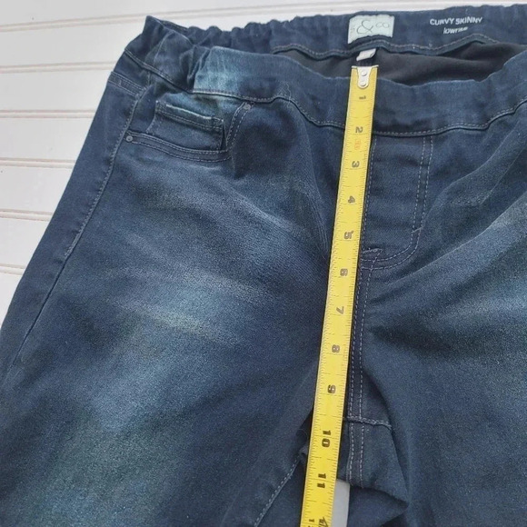 S & Co Womens Curvy Skinny Jeans Blue Low Rise Dark Stretch Blue Pockets M 34x30 - Picture 3 of 9